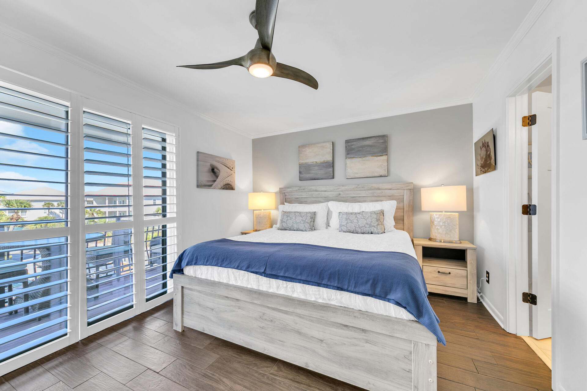 COSTA VISTA T/H - Residential