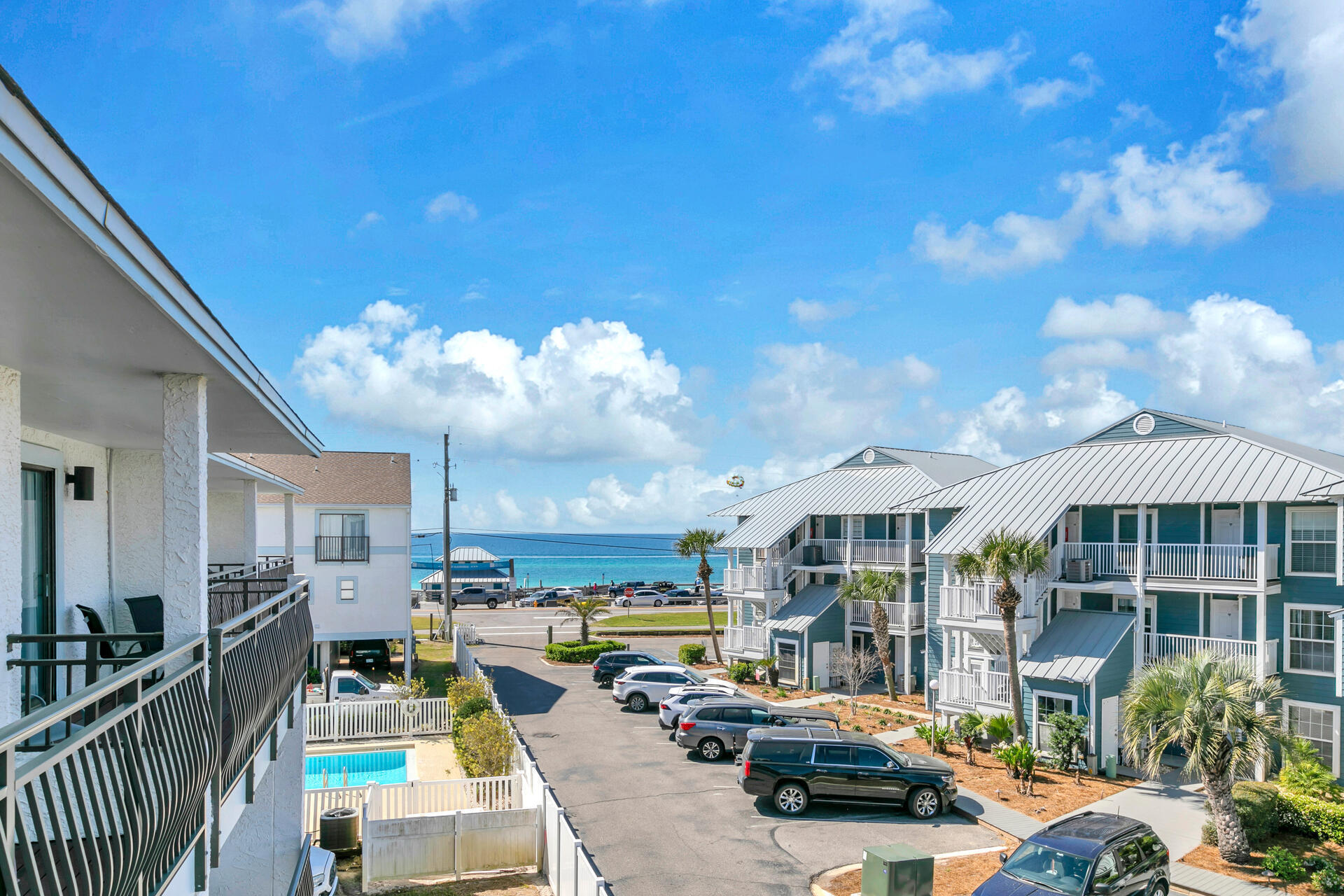 COSTA VISTA T/H - Residential