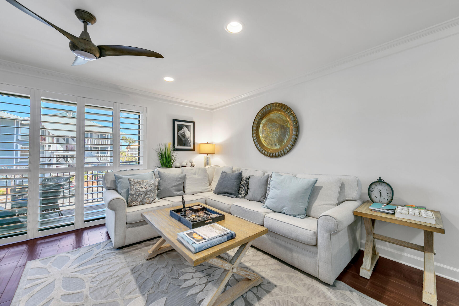 COSTA VISTA T/H - Residential