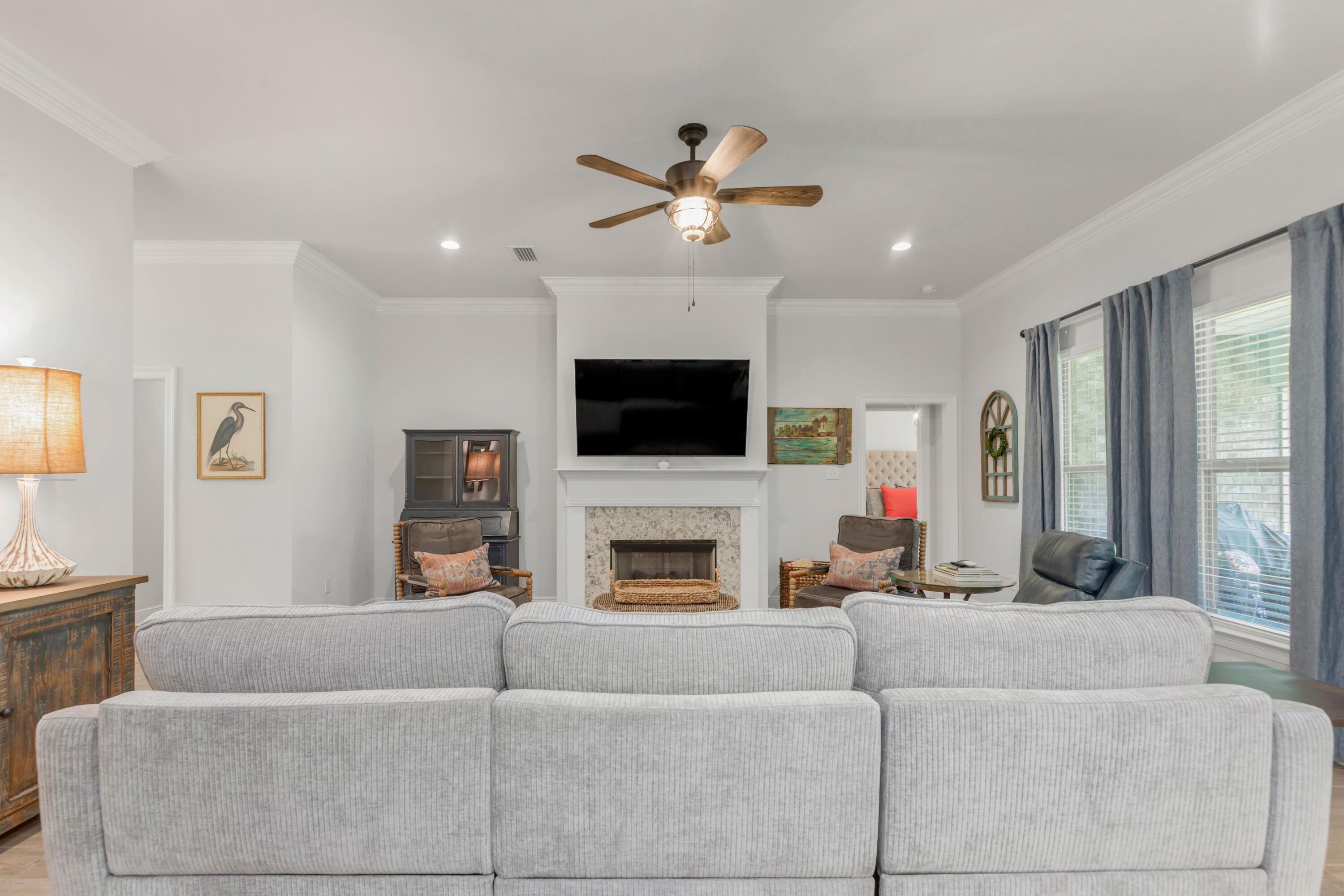 HAMMOCK BAY - Residential