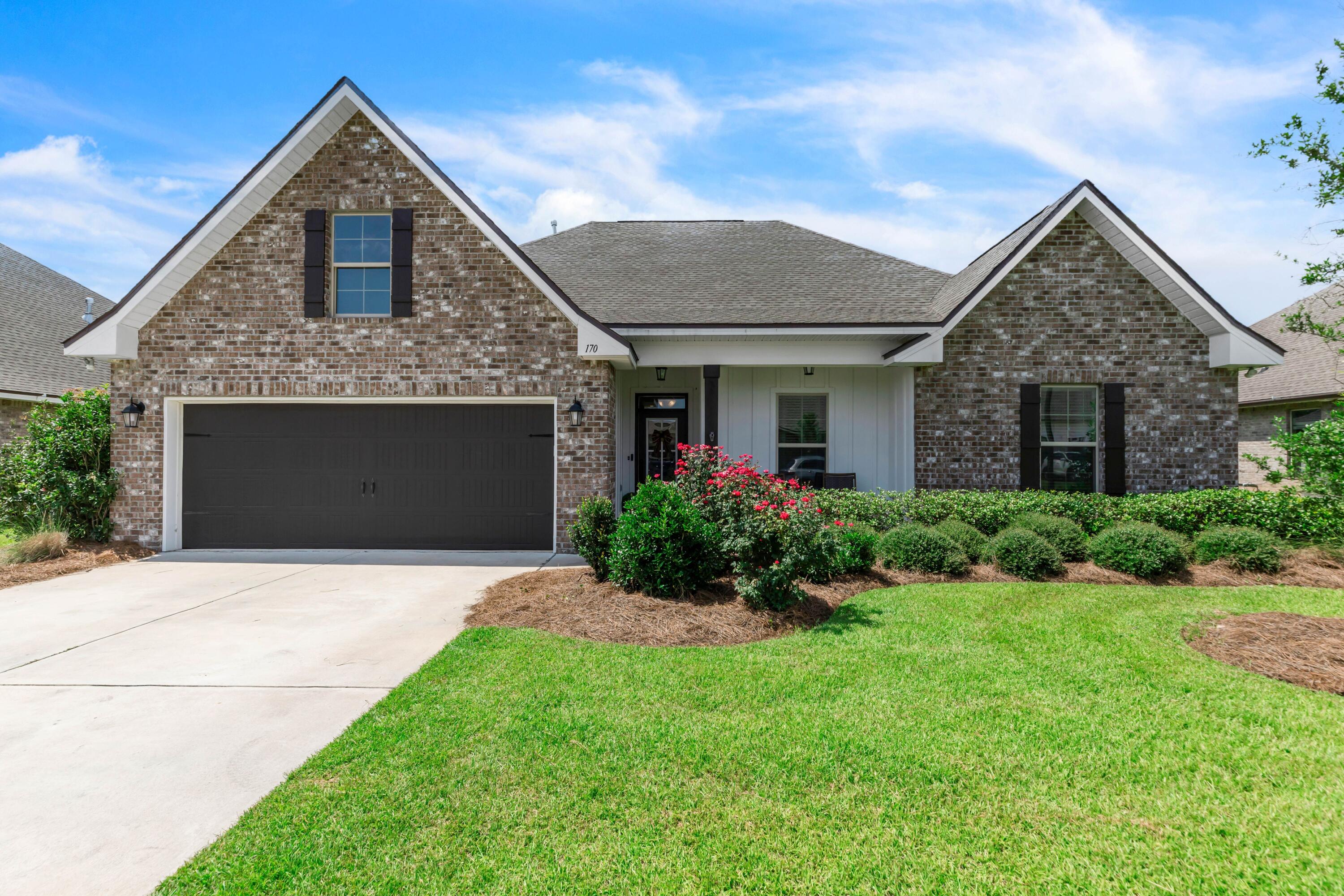 HAMMOCK BAY - Residential