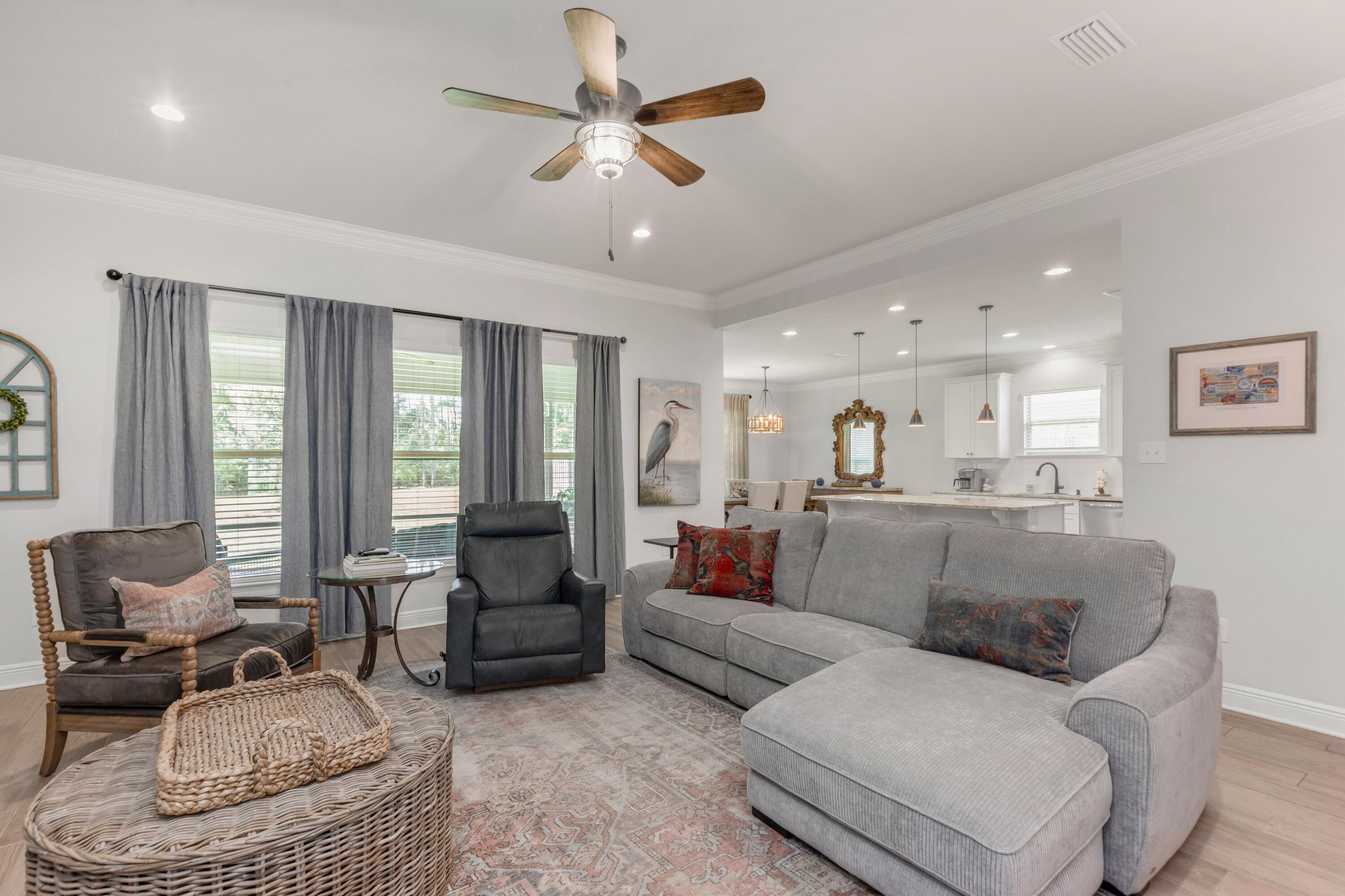 HAMMOCK BAY - Residential