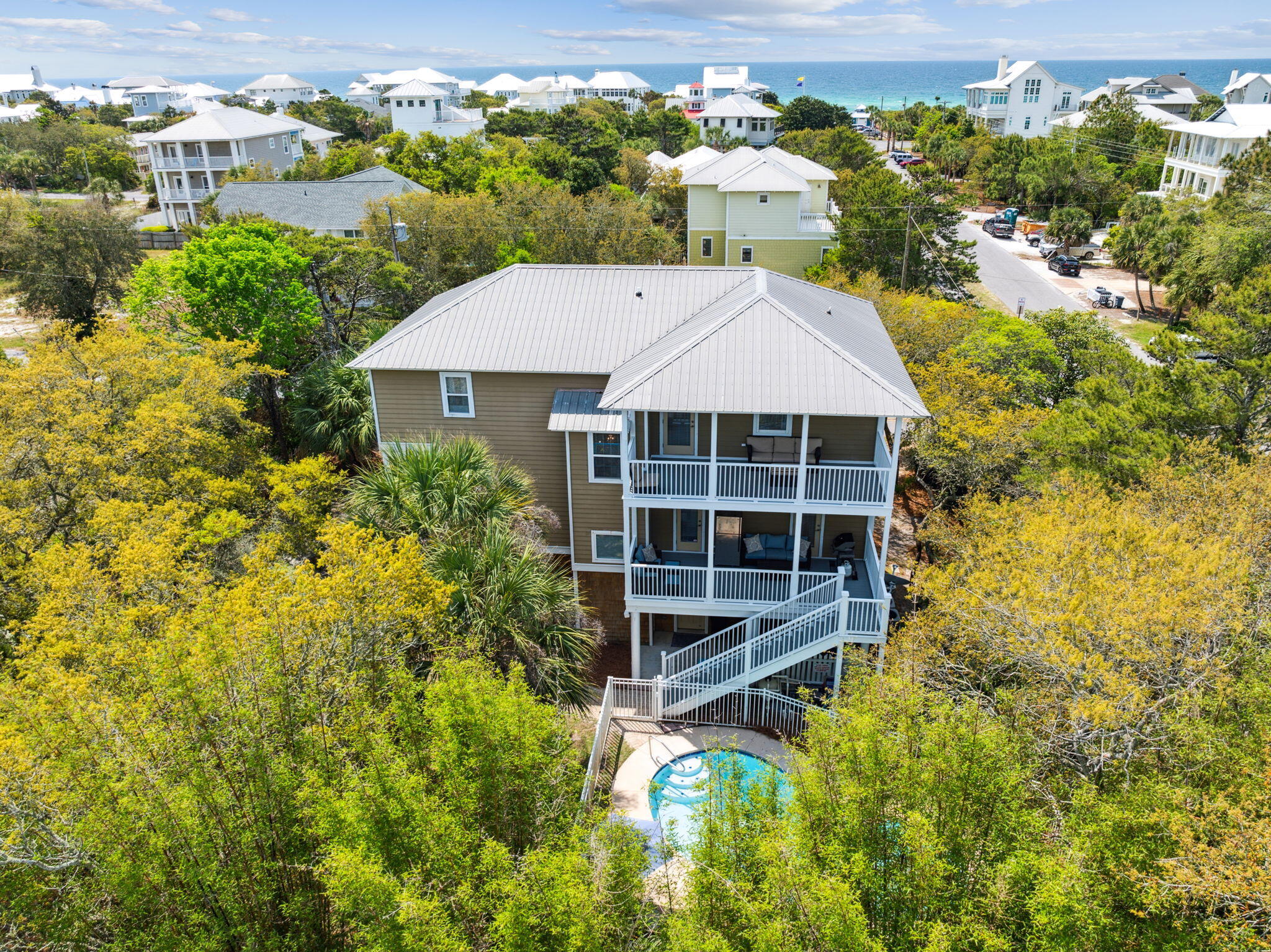 GULFVIEW HEIGHTS - Residential