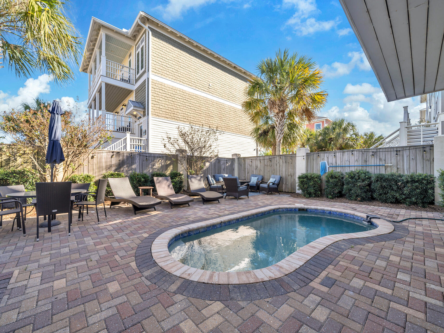 Treasure Sands - Residential