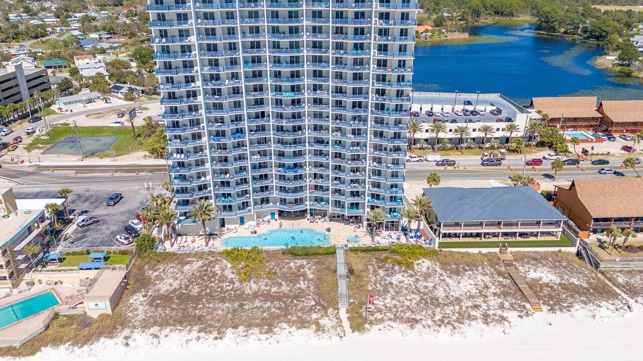 Sterling Breeze - Residential