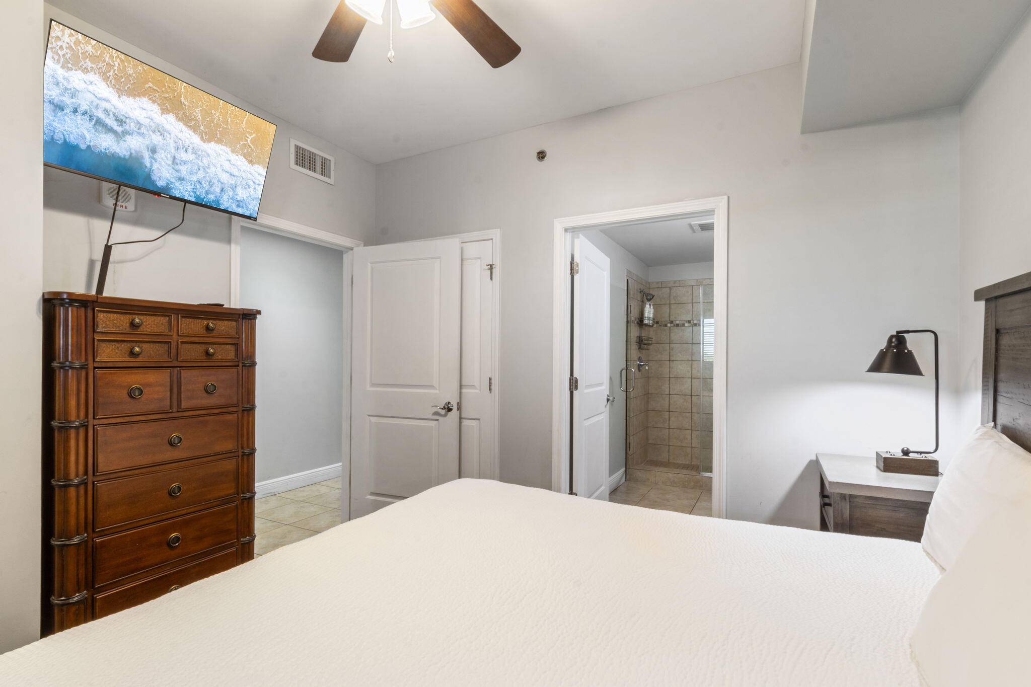 Sterling Breeze - Residential