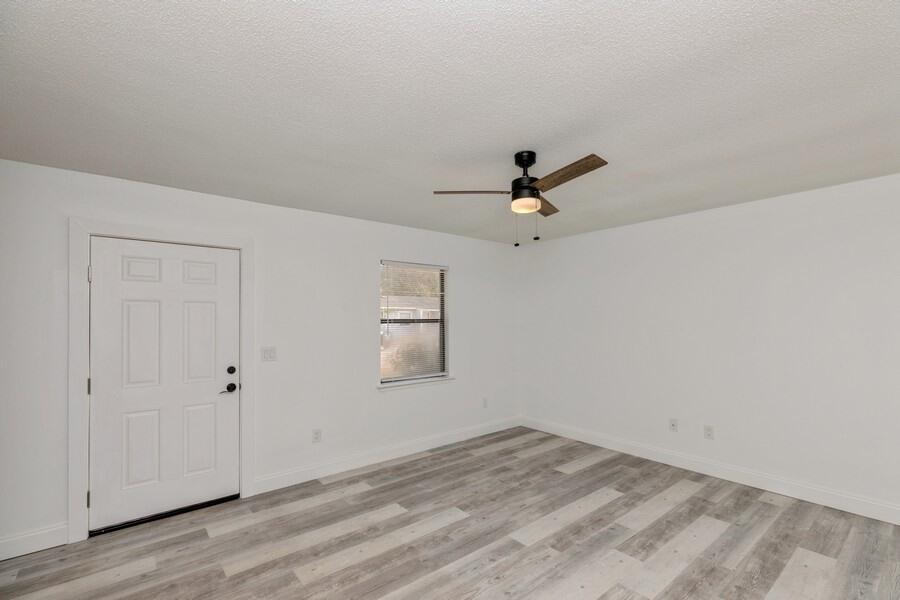 FT WALTON SOUTH-INTR - Residential