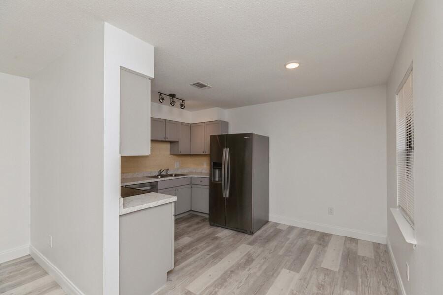 FT WALTON SOUTH-INTR - Residential