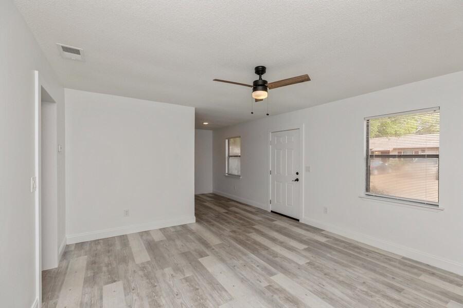 FT WALTON SOUTH-INTR - Residential