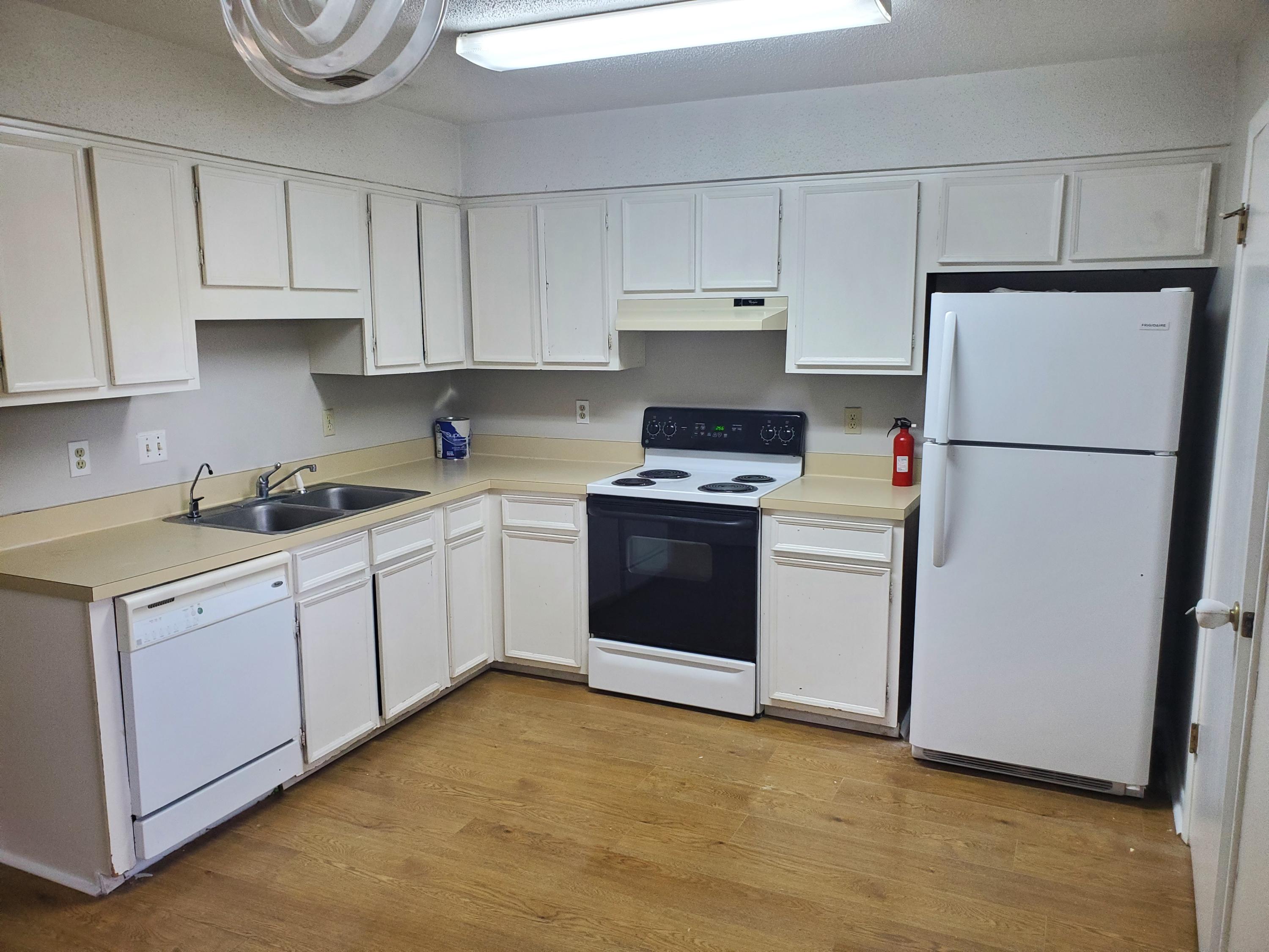 NORTHBROOK - Residential