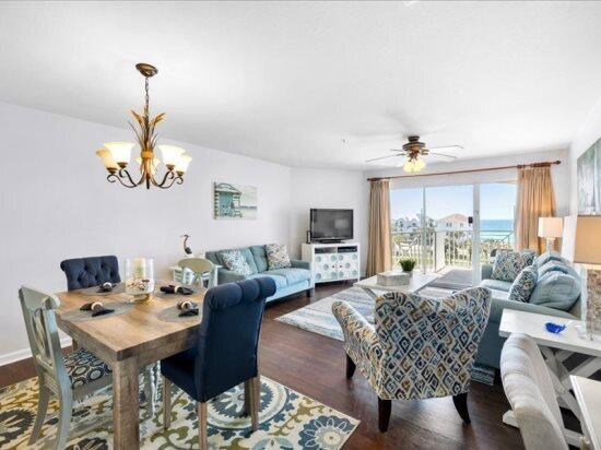 AMALFI COAST RESORT - Residential Lease