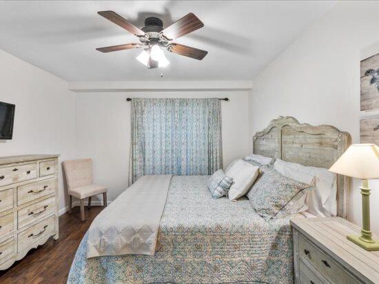 AMALFI COAST RESORT - Residential Lease