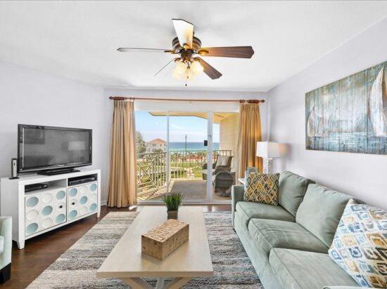 AMALFI COAST RESORT - Residential Lease