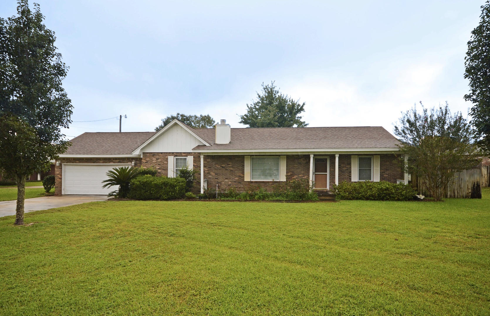 HOLLEY BY THE SEA - Residential