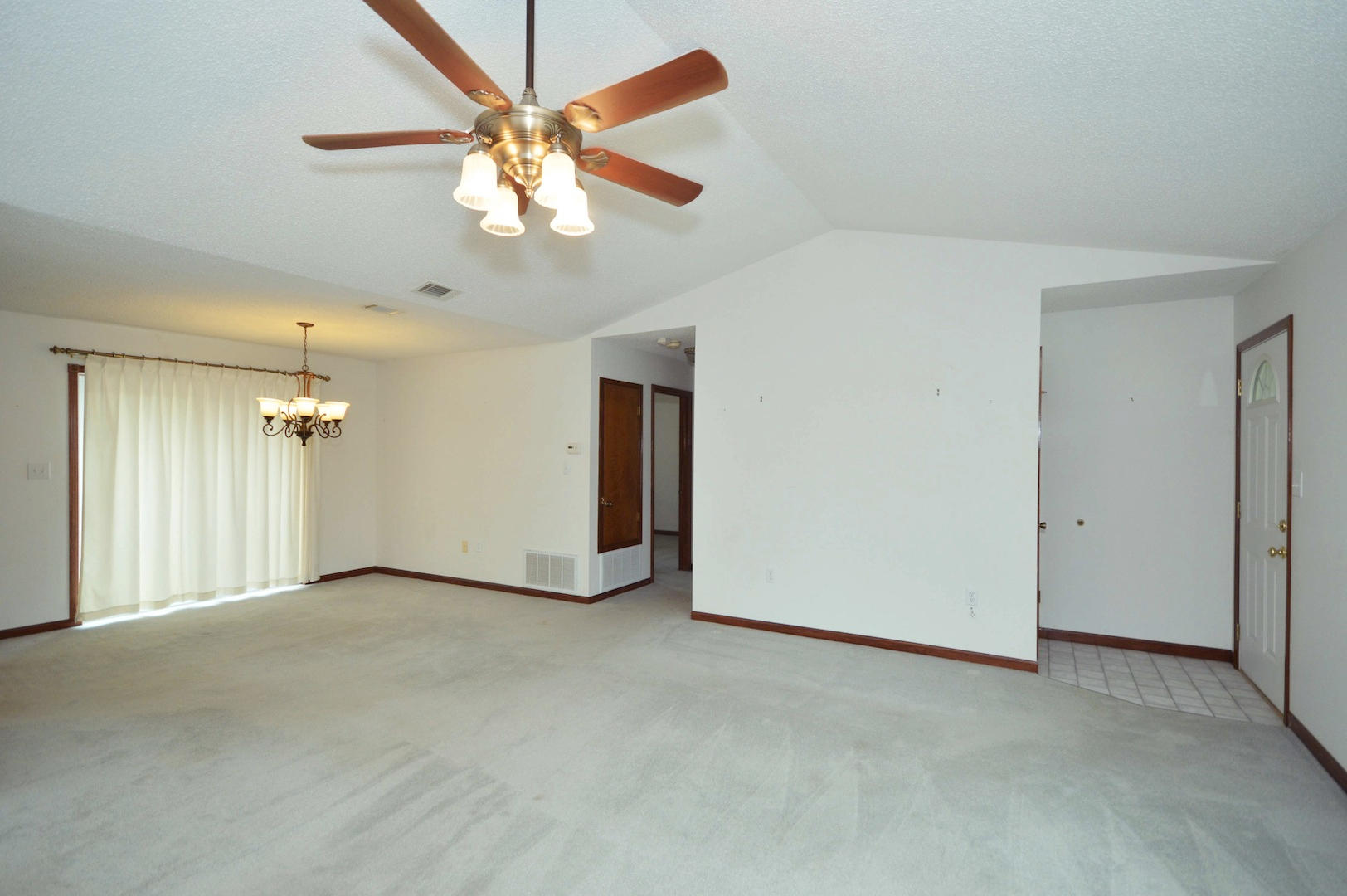 HOLLEY BY THE SEA - Residential