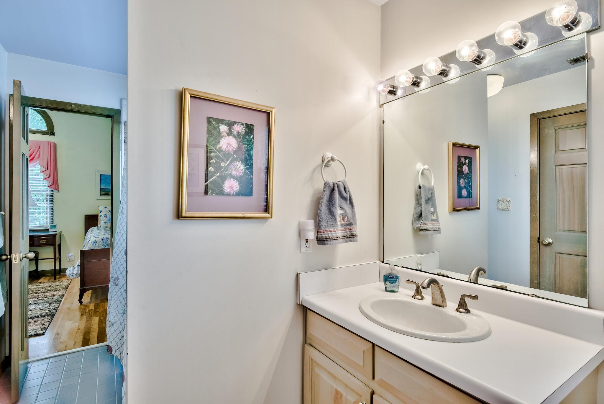 SEAGROVE 3RD ADDN - Residential