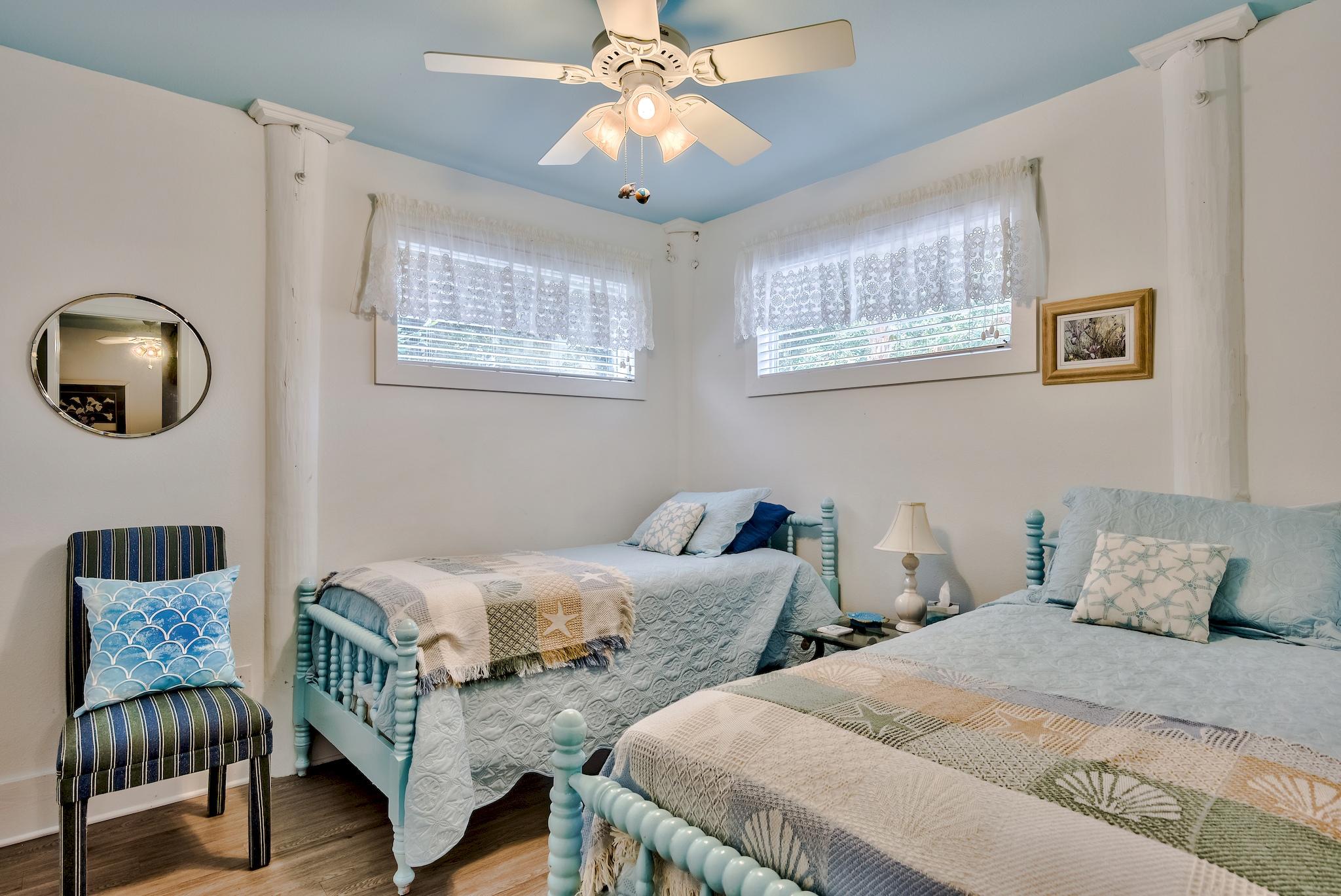 SEAGROVE 3RD ADDN - Residential