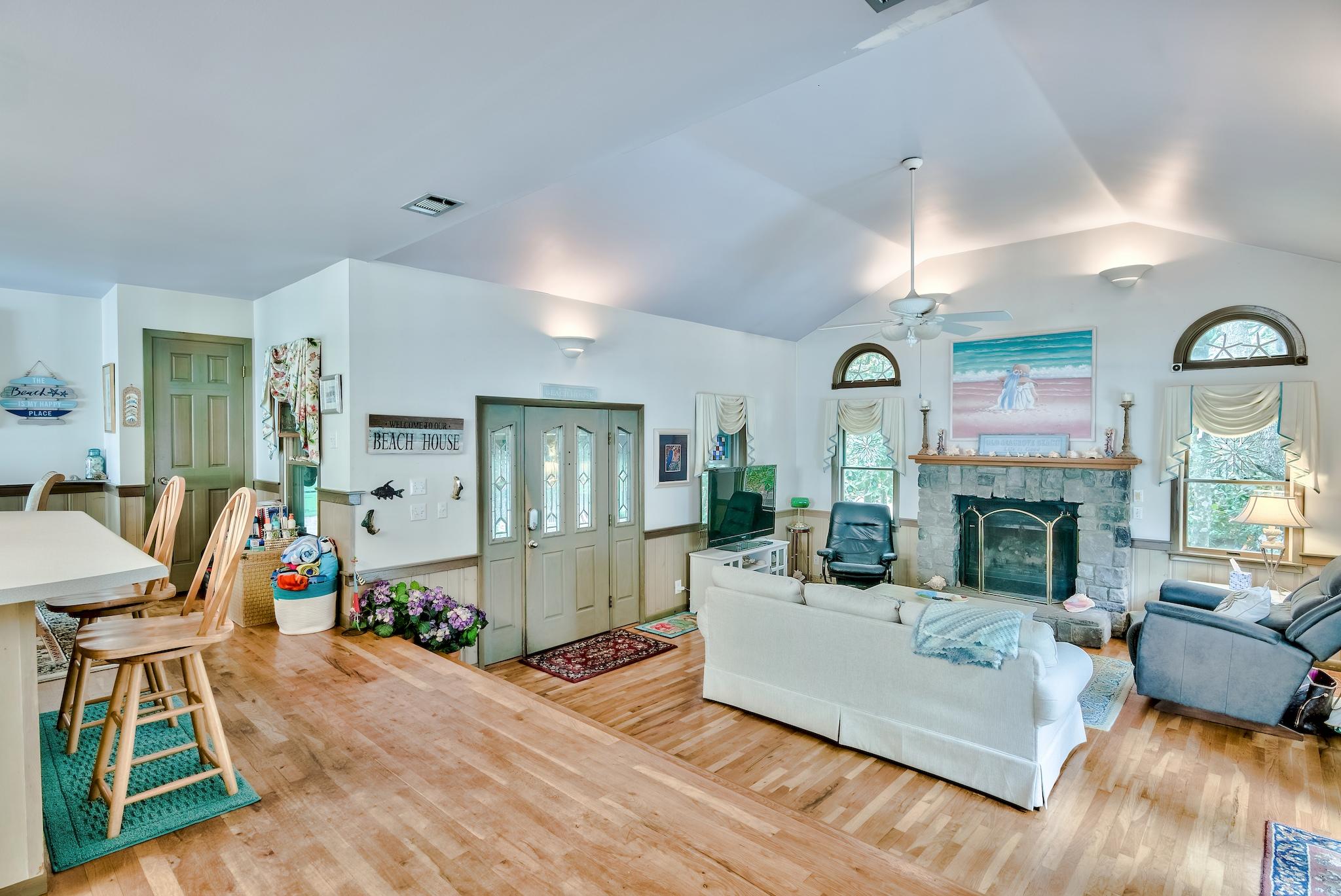 SEAGROVE 3RD ADDN - Residential