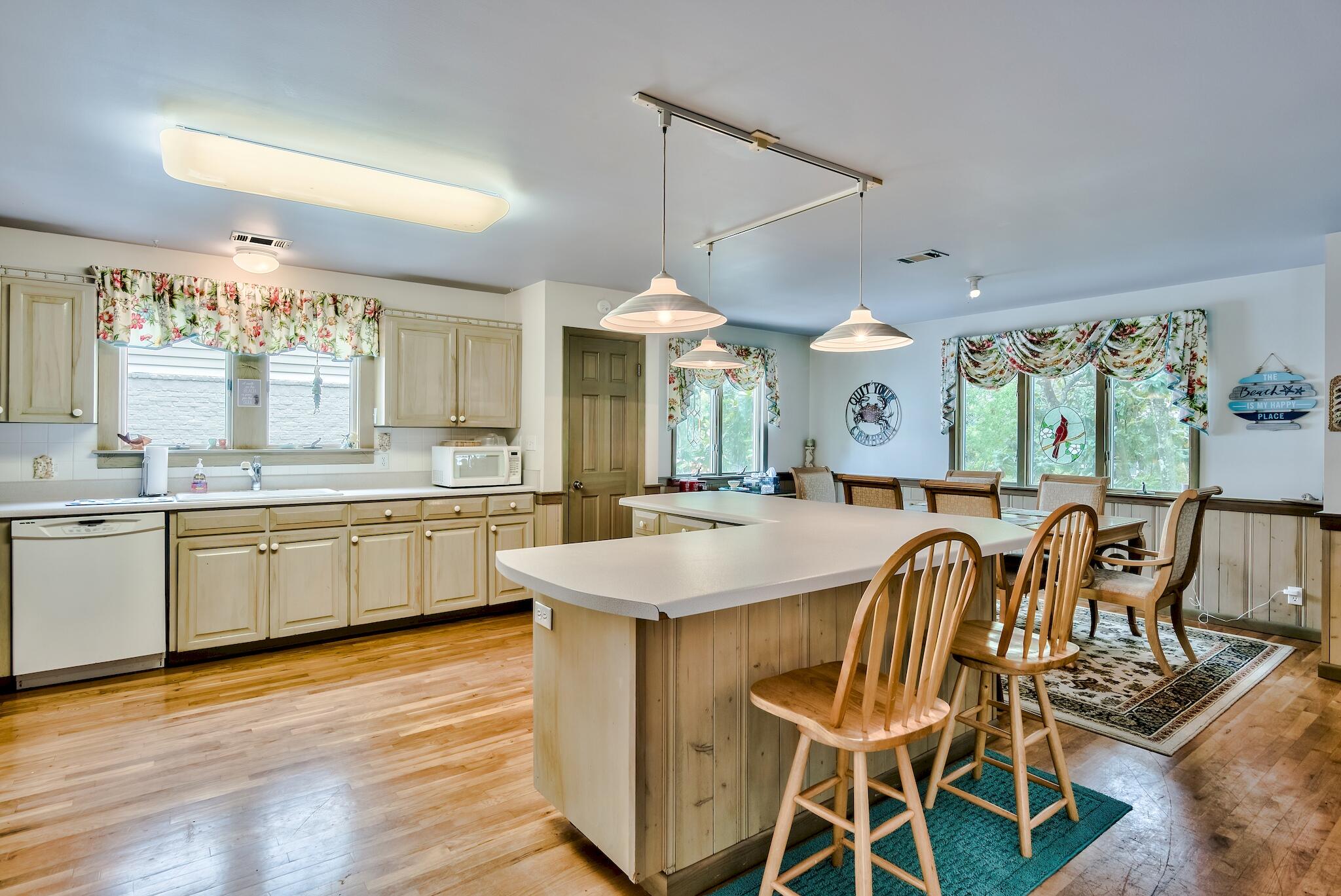 SEAGROVE 3RD ADDN - Residential