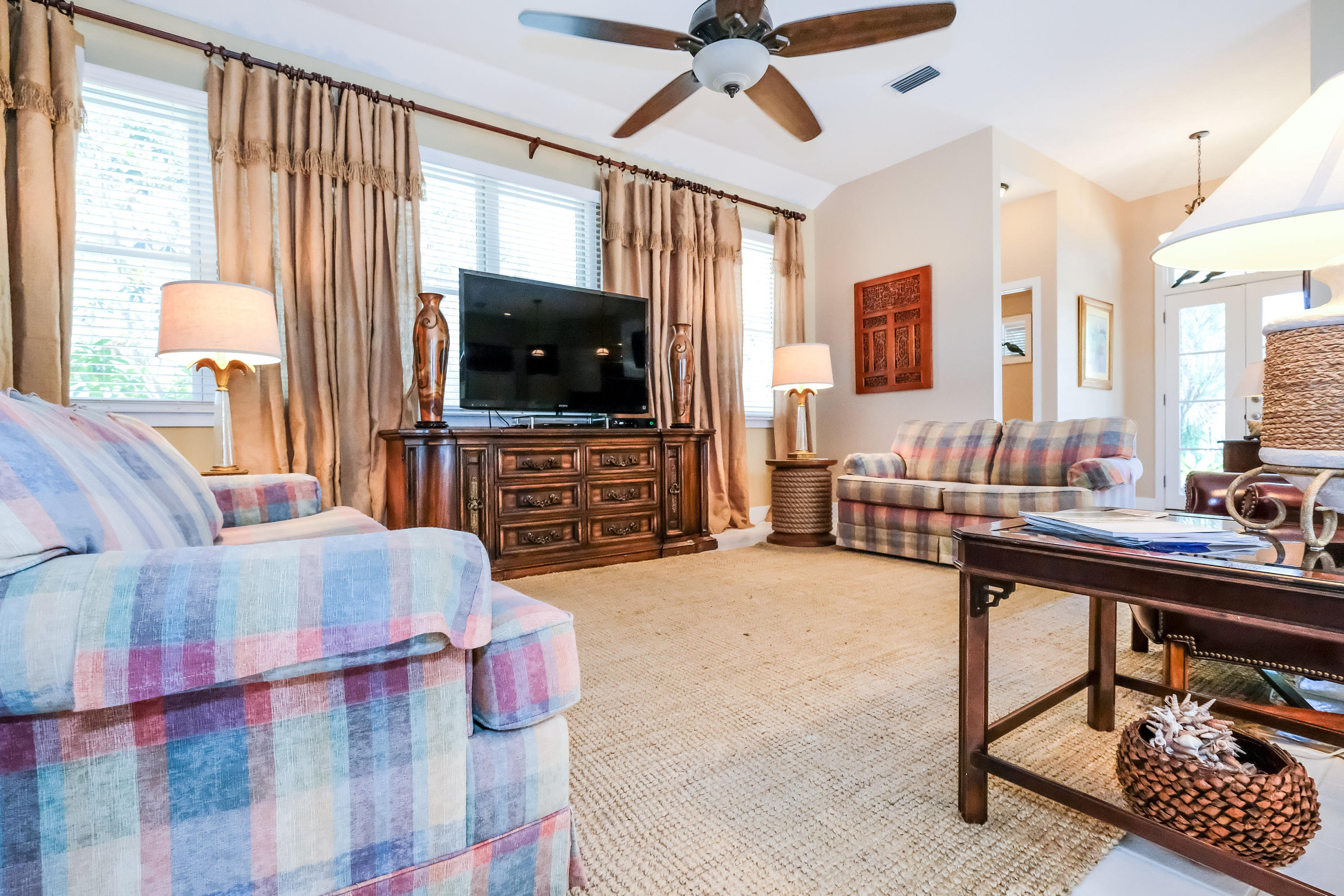 CASSINE VILLAGE - Residential