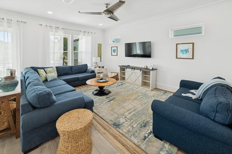 BY THE SEA - Residential