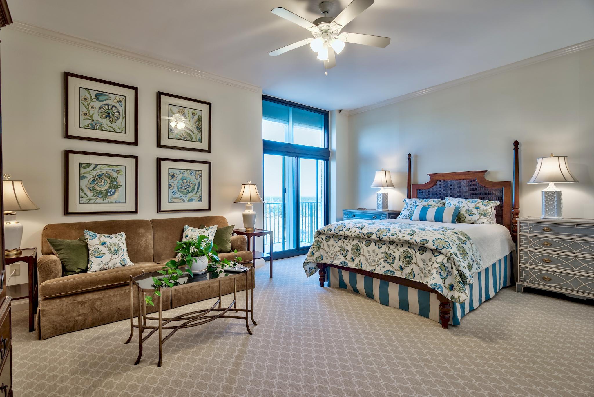 REGENCY TOWERS - Residential