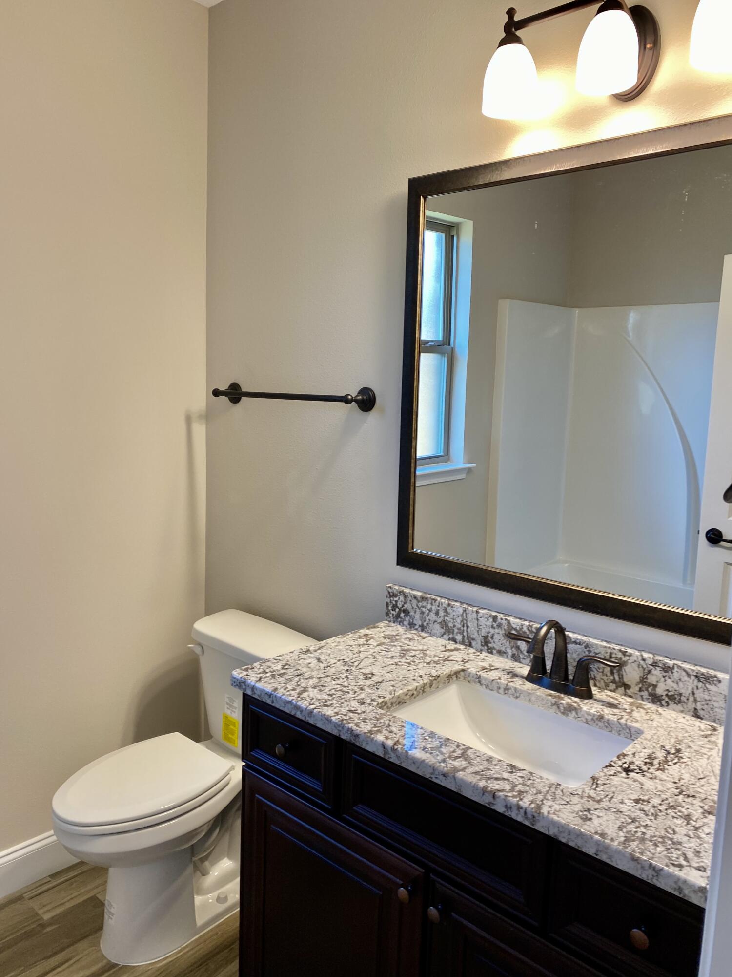 MCKENZIE MEADOWS - Residential