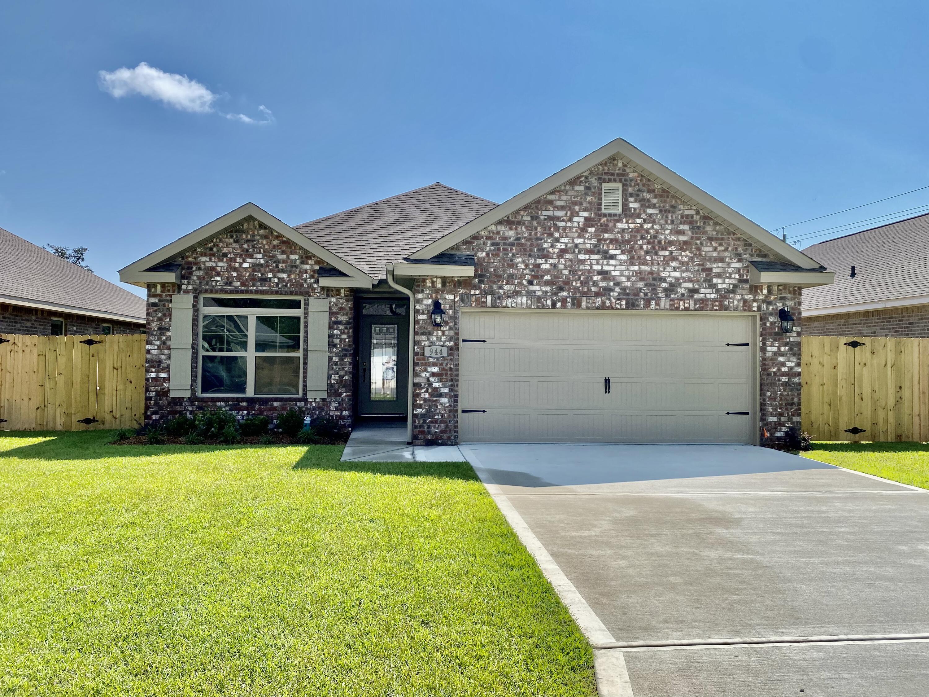 Welcome to Mckenzie Meadows. A 13 lot subdivision located in Fort Walton Beach, Fl.Centrally located minutes away for the beautiful white sandy beaches of the Emerald Coast, Air Force Bases, shopping and restaurants. As you walk into this beautiful home you will enjoy your family gatherings in this spacious plank tile living room that flows into the kitchen and dining area. Beautiful kitchen cabinetry and spacious granite breakfast bar. Checkout the master bedroom with crown molding, tray ceilings and spacious walk in closet. The master bath offers double granite sink vanities, separate shower, and garden tub. Off the dining area enjoy your coffee on the lanai. Make this fabulous home yours today. Buyer to verify any and all areas of importance.