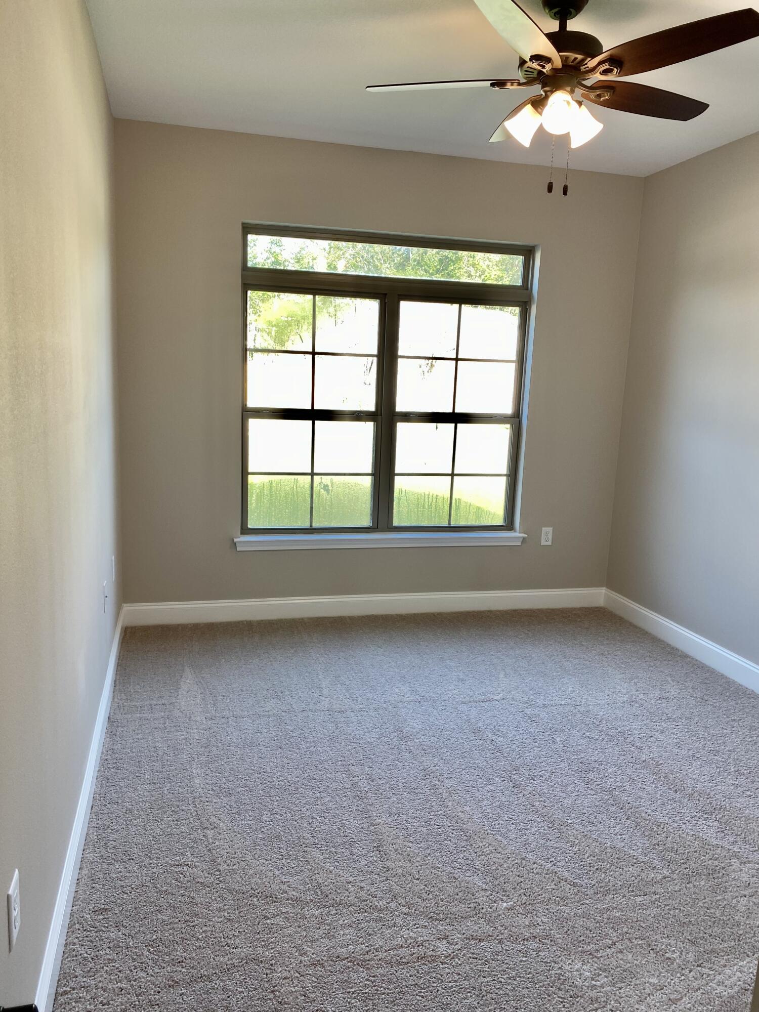 MCKENZIE MEADOWS - Residential