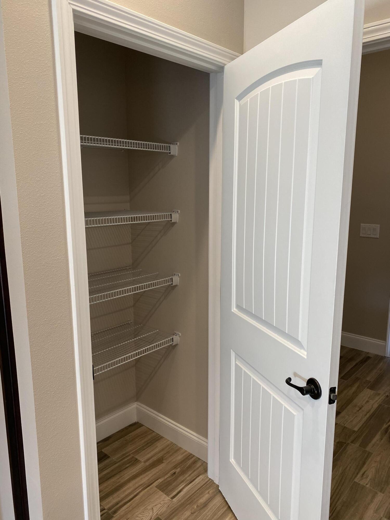 MCKENZIE MEADOWS - Residential