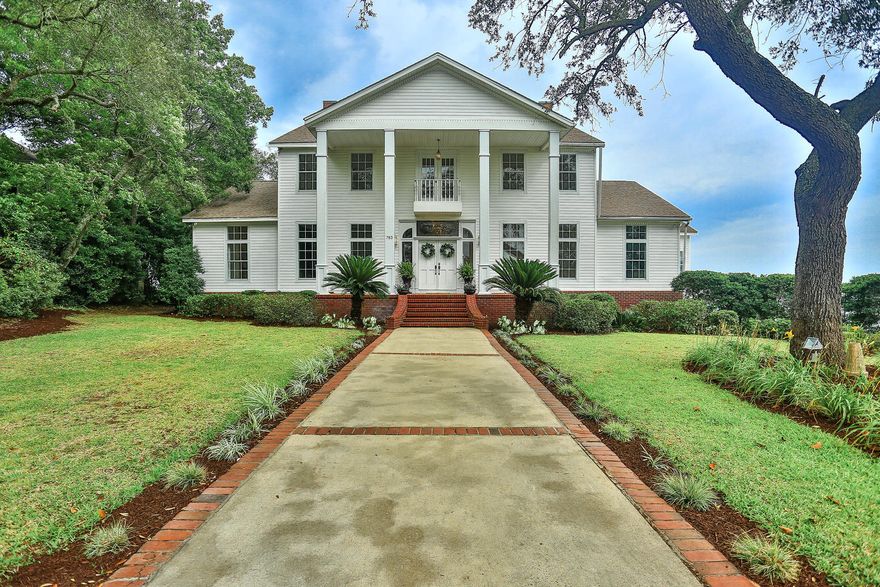 Majestic, custom-designed waterfront home on 534 feet of water frontage and 0.77 acre of land. The home is located in the desirable, Shalimar Pointe Subdivision in Shalimar, FL and has 3884 heated and cooled sq. footage with 4 bedrooms and 2.5 bathrooms. A deep water boat slip, views of a western sunset and an eastern sunrise are bonus features! The home was made for entertaining both on the interior and exterior! The entrance is a grand two-story foyer with 20' ceilings, chandelier, and a majestic staircase! The foyer leads to a great room overlooking the water with bay windows and French Doors! The great room features recessed lighting,