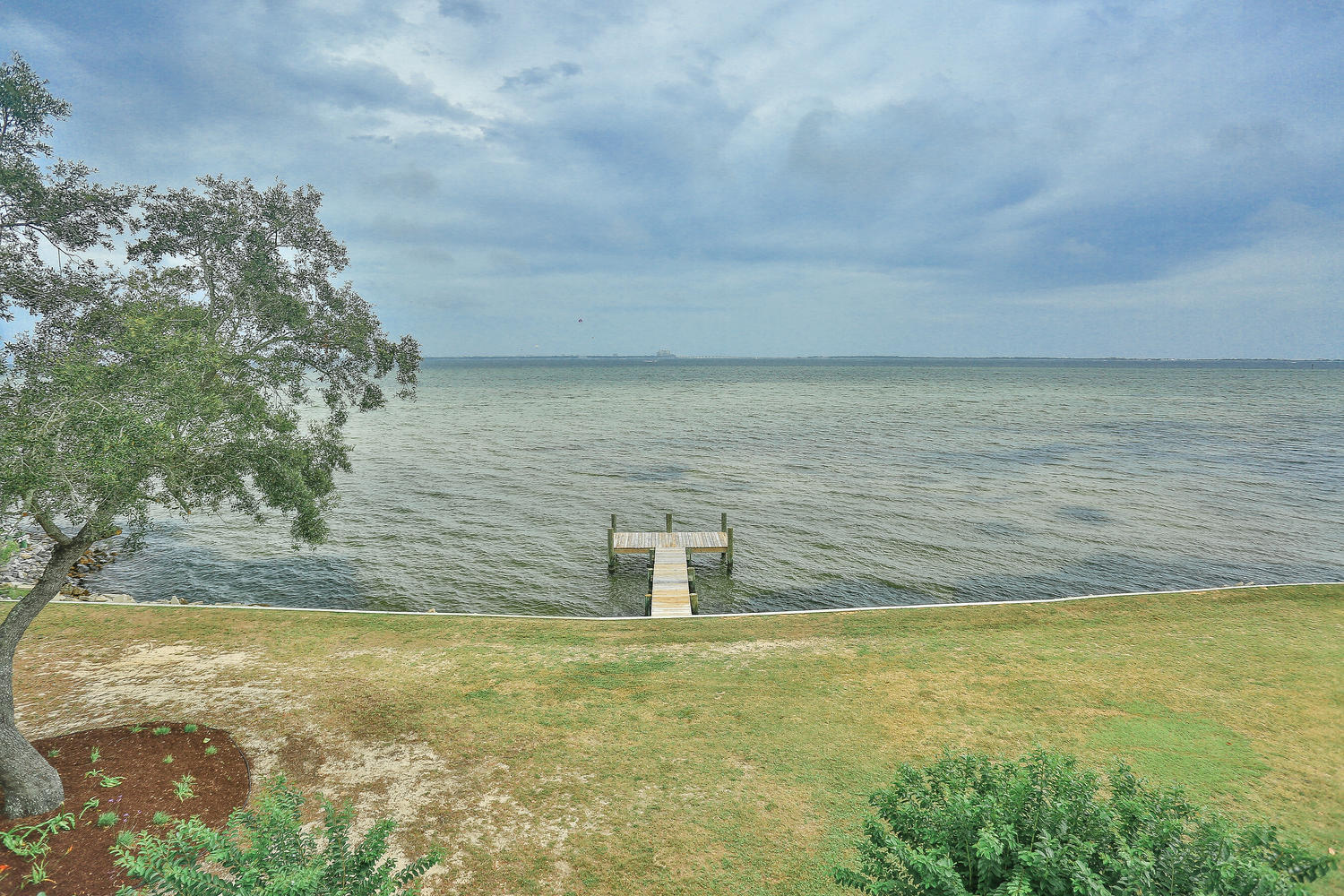 SHALIMAR POINTE S/D - Residential