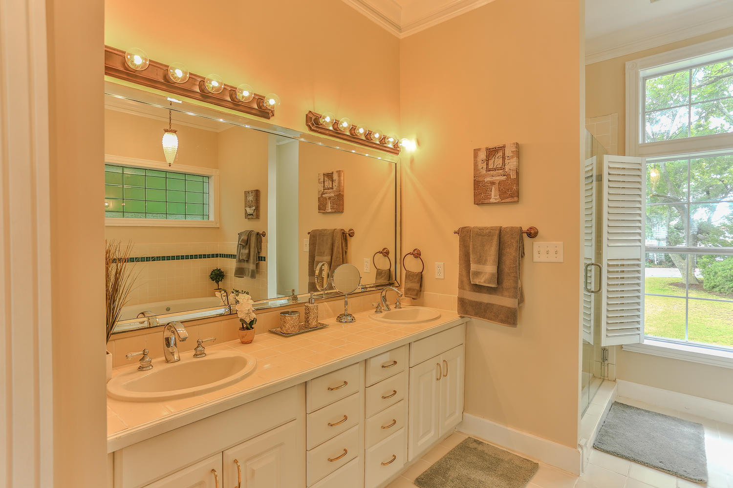 SHALIMAR POINTE S/D - Residential