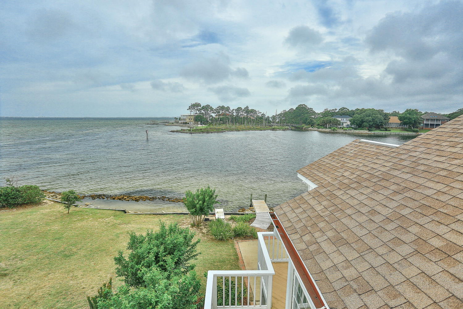 SHALIMAR POINTE S/D - Residential