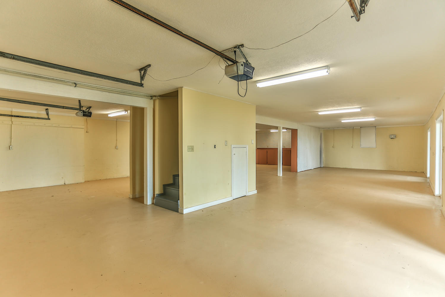 SHALIMAR POINTE S/D - Residential