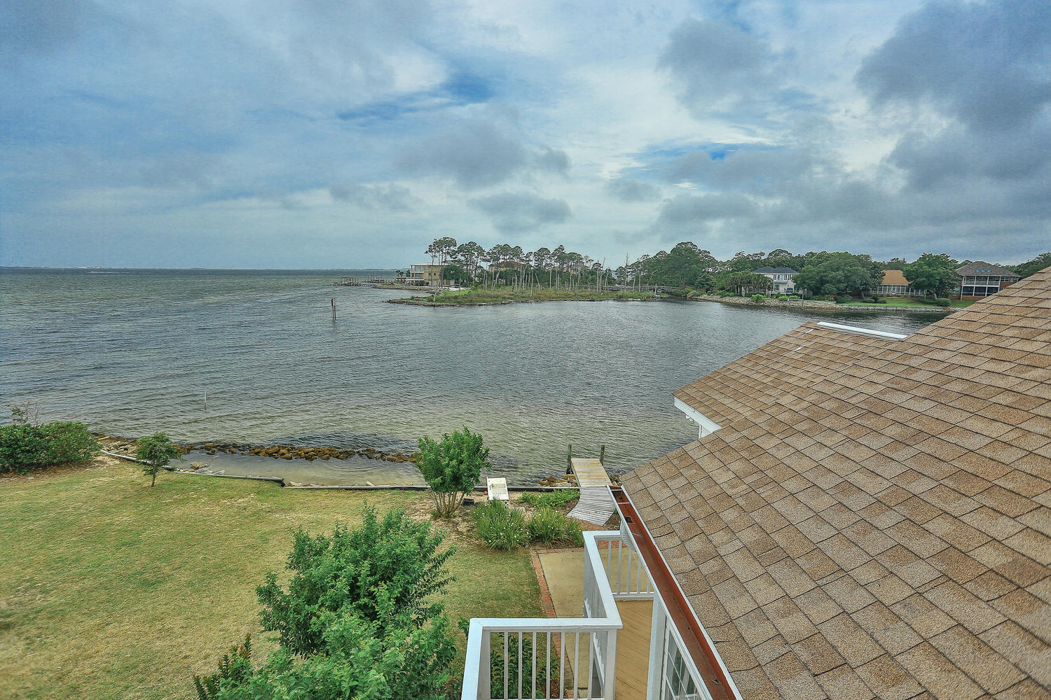 SHALIMAR POINTE S/D - Residential