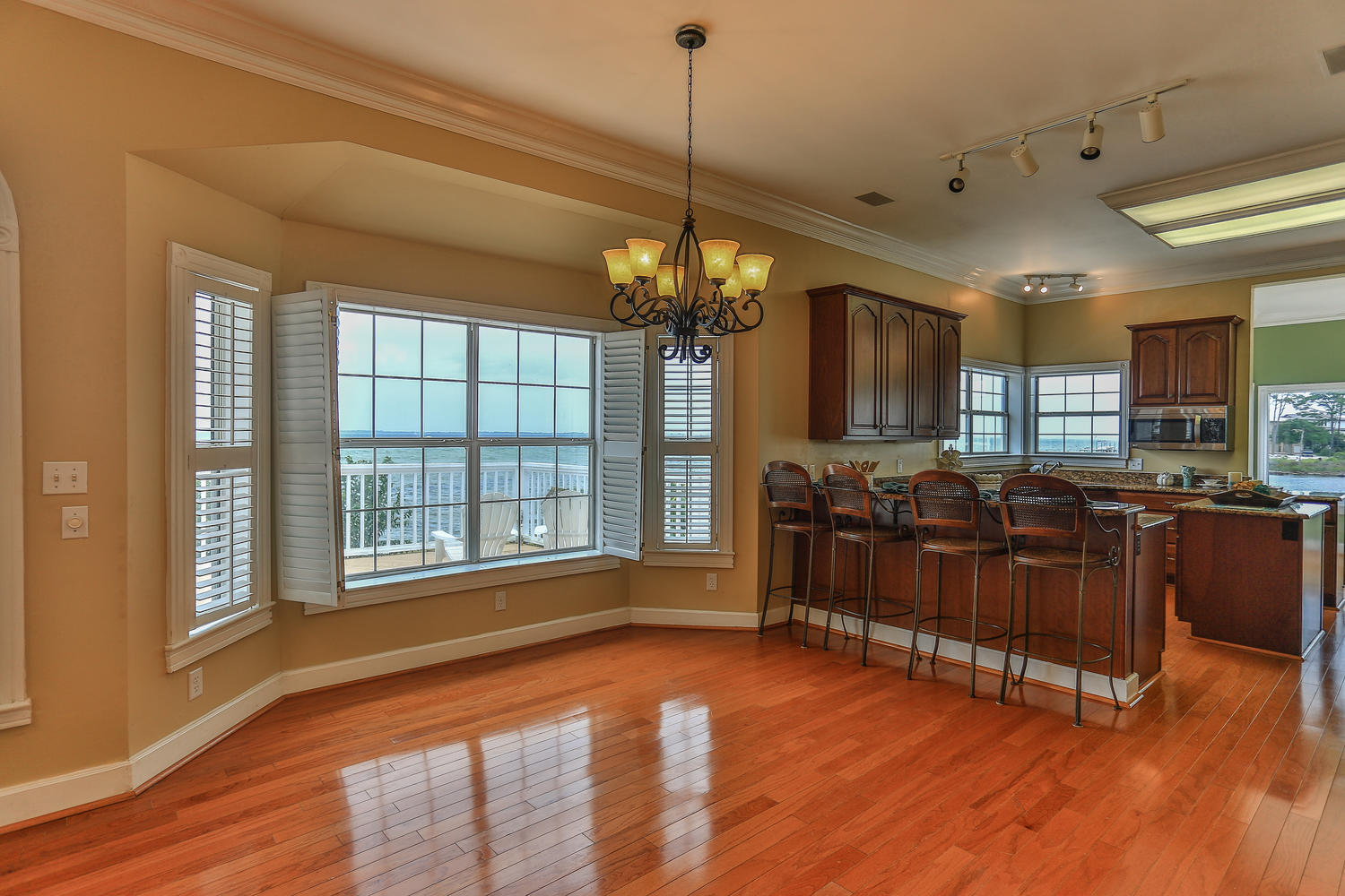 SHALIMAR POINTE S/D - Residential