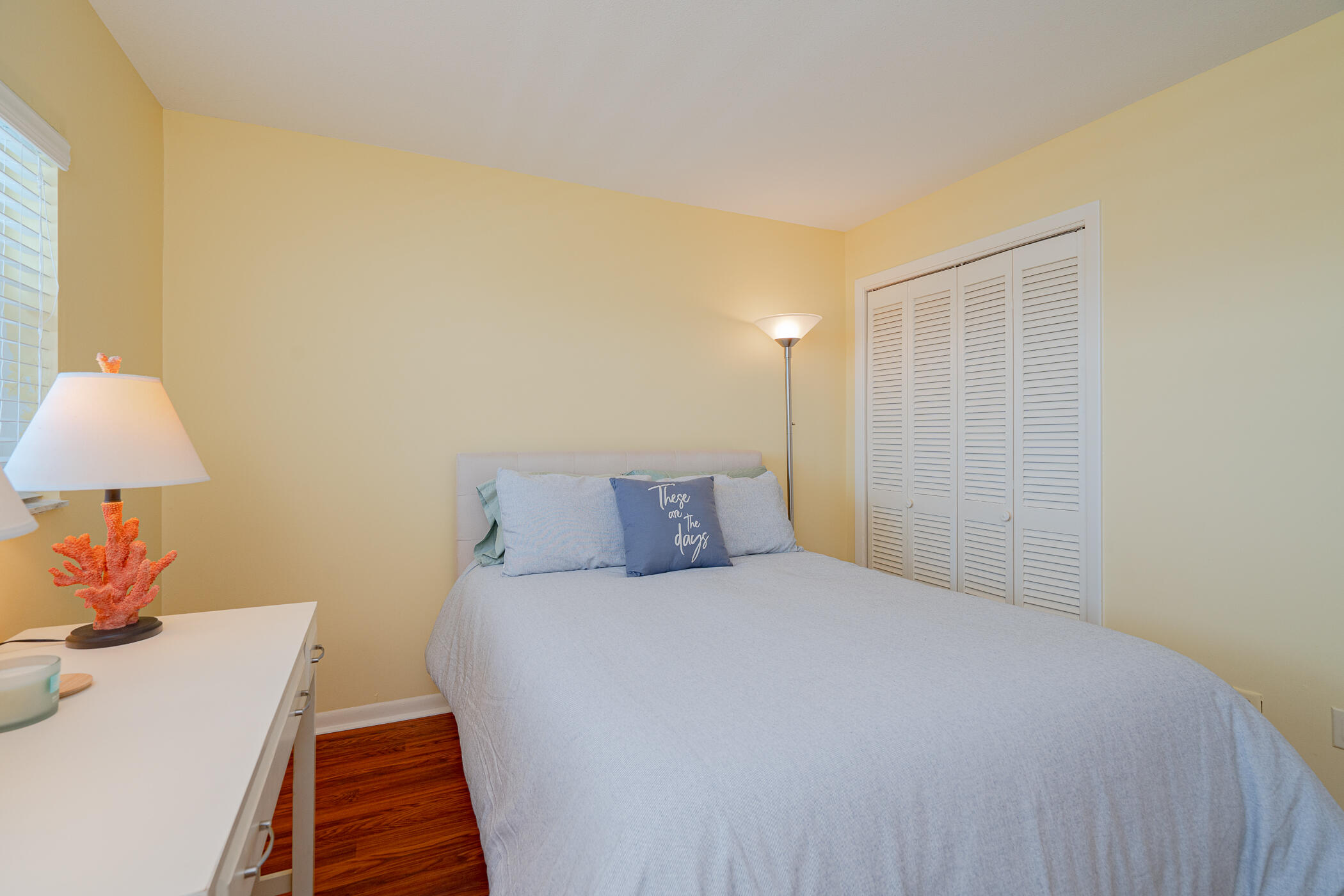 EL MATADOR CONDO - Residential