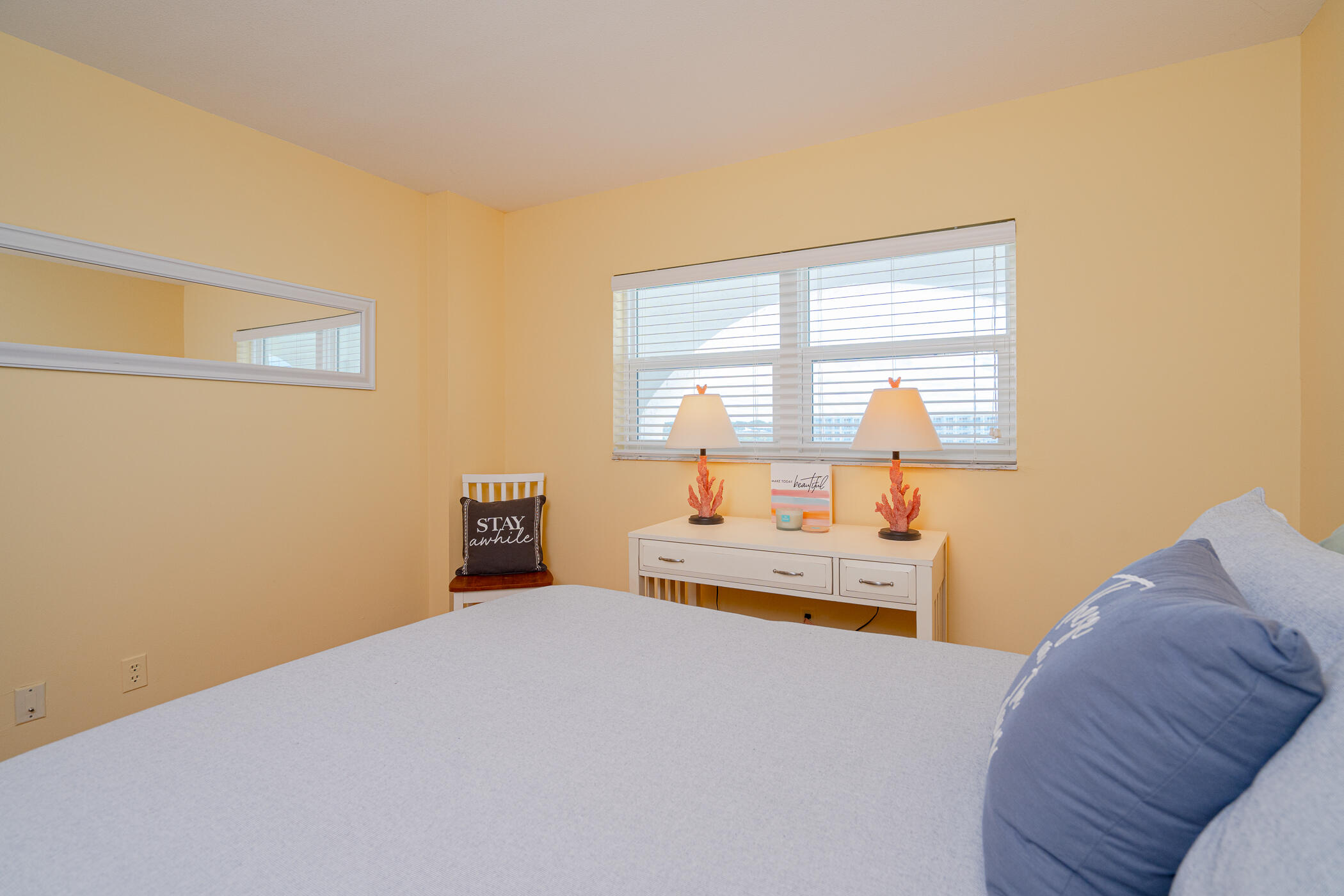 EL MATADOR CONDO - Residential