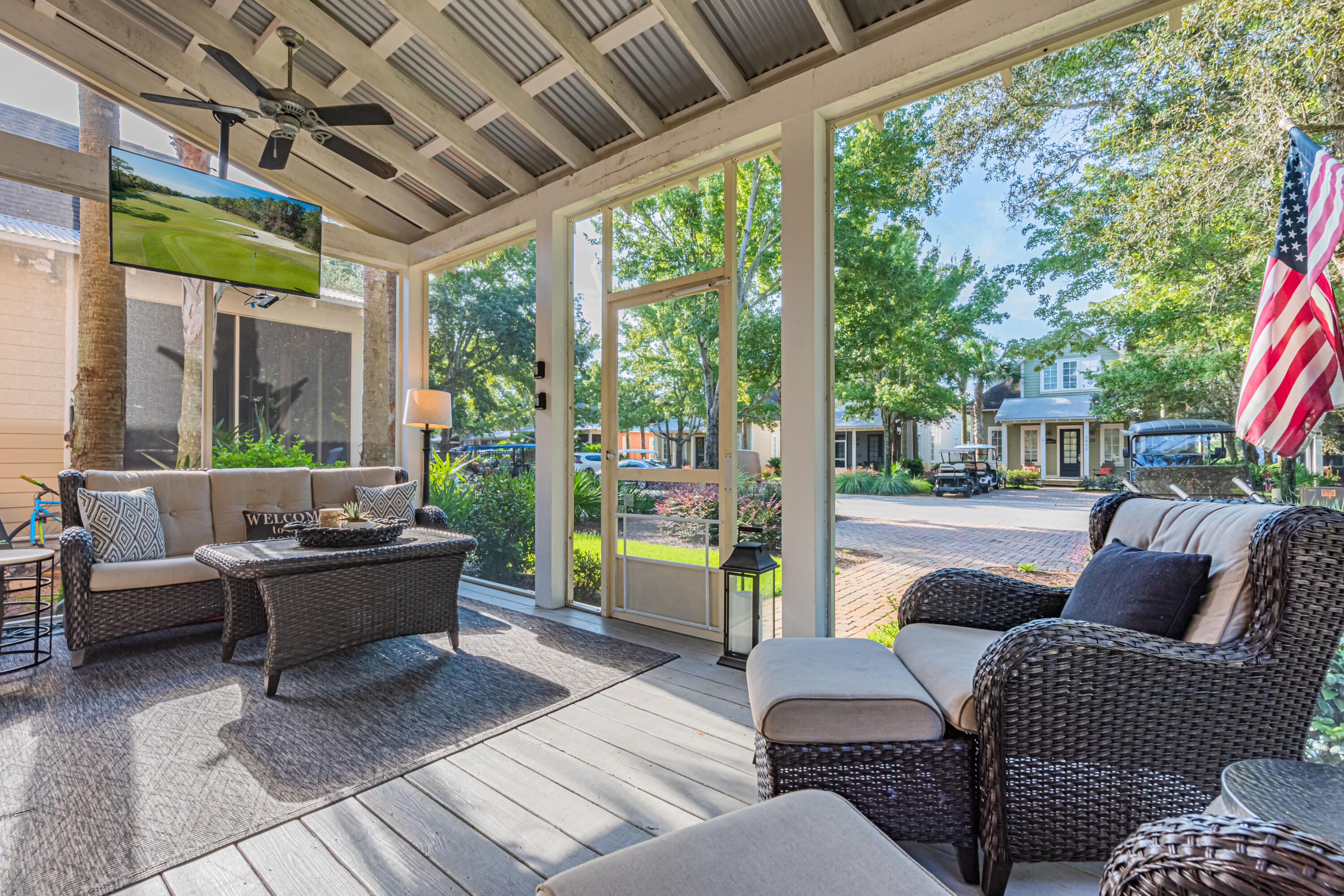 BUNGALOS AT SANDESTIN - Residential Lease