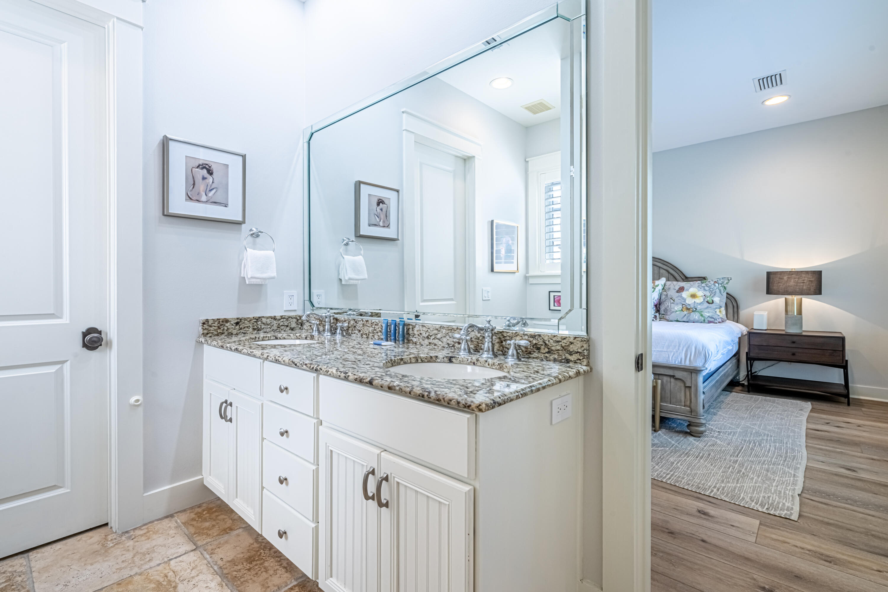 BUNGALOS AT SANDESTIN - Residential Lease