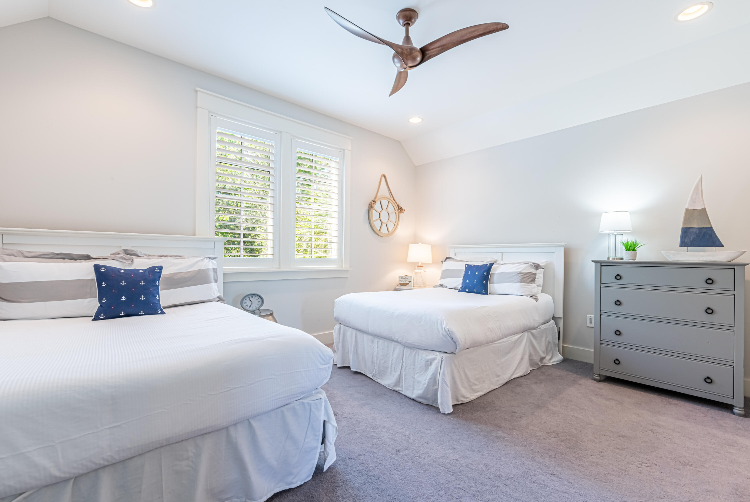 BUNGALOS AT SANDESTIN - Residential Lease