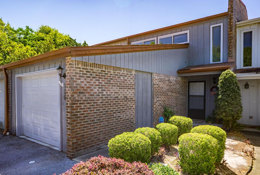 Location, location. This townhouse is in-between Yacht Club Dr and Uptown Station. It is also close to the Laguna Waterfront Park, Cinco Bayou boat ramps, Ferry Park, Elliott's Point Elementary and the Fort Walton Yacht Club! This really is one of the best areas to live and play, and this townhouse has been immaculately maintained with updates to paint, carpet, and some appliances within the last year! The bedrooms are large and it even has a large backyard! This is a great investment property or affordable home. Sold ''as is.''