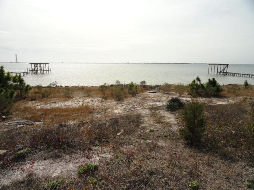 BUILD YOUR DREAM HOME ON THIS LARGE WATERFRONT LOT. BEAUTIFUL VIEWS OF THE SOUND AND ISLAND. GET YOUR VIEW OF BEAUTIFUL SUNRISES AND SUN SETS ON THIS INTERCOASTAL WATERWAY.