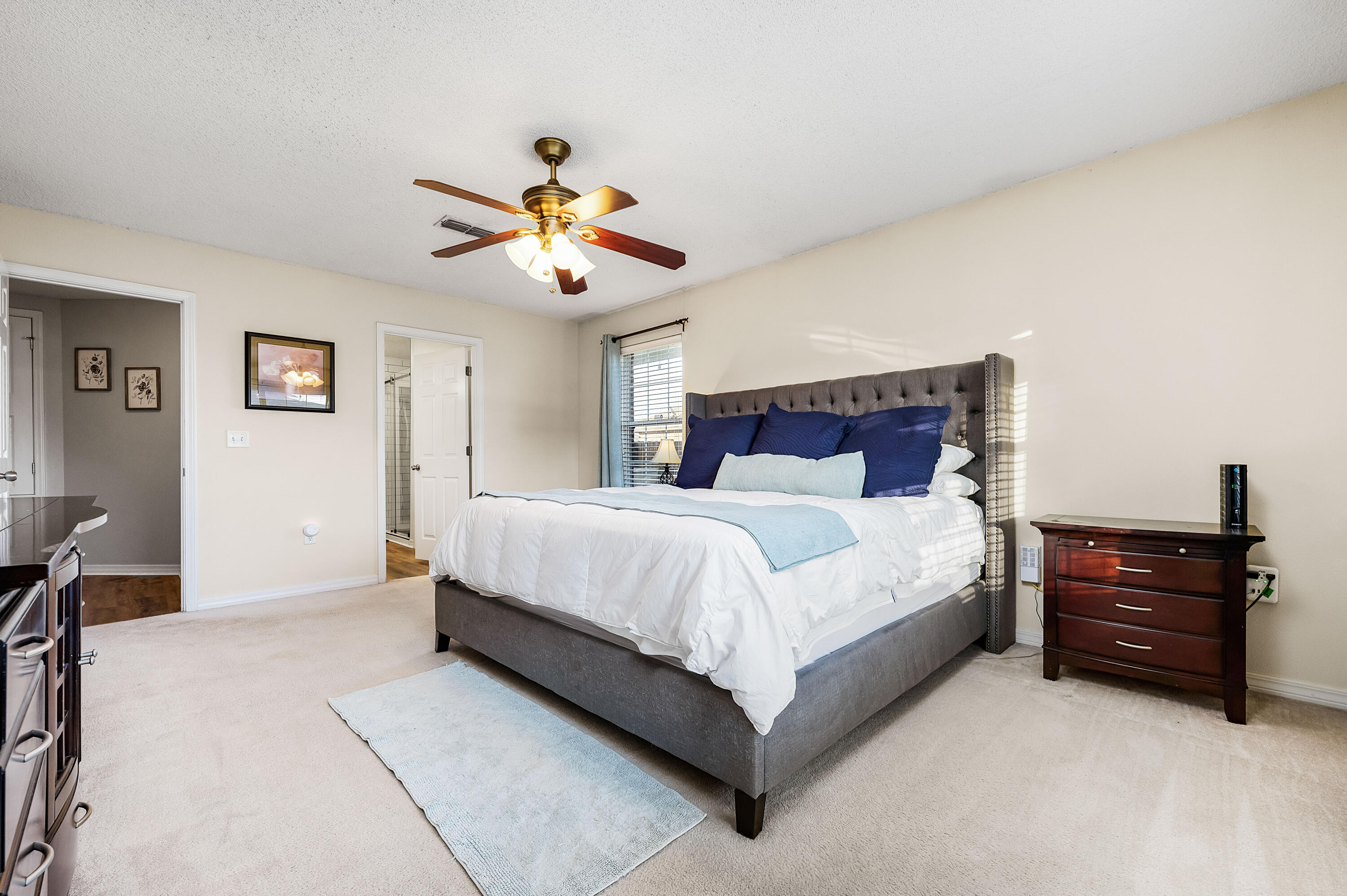 CREETWOOD PLACE - Residential