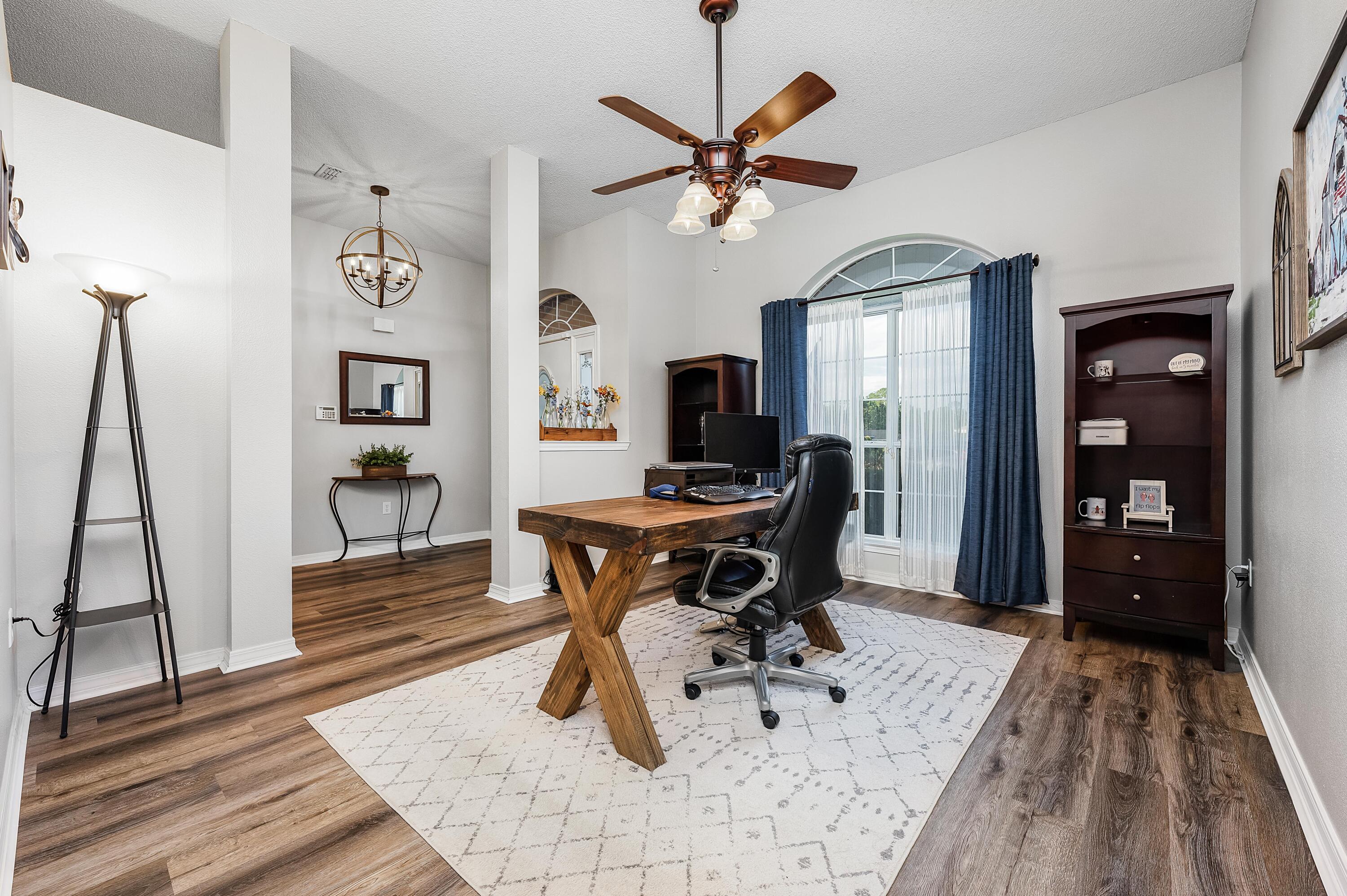 CREETWOOD PLACE - Residential