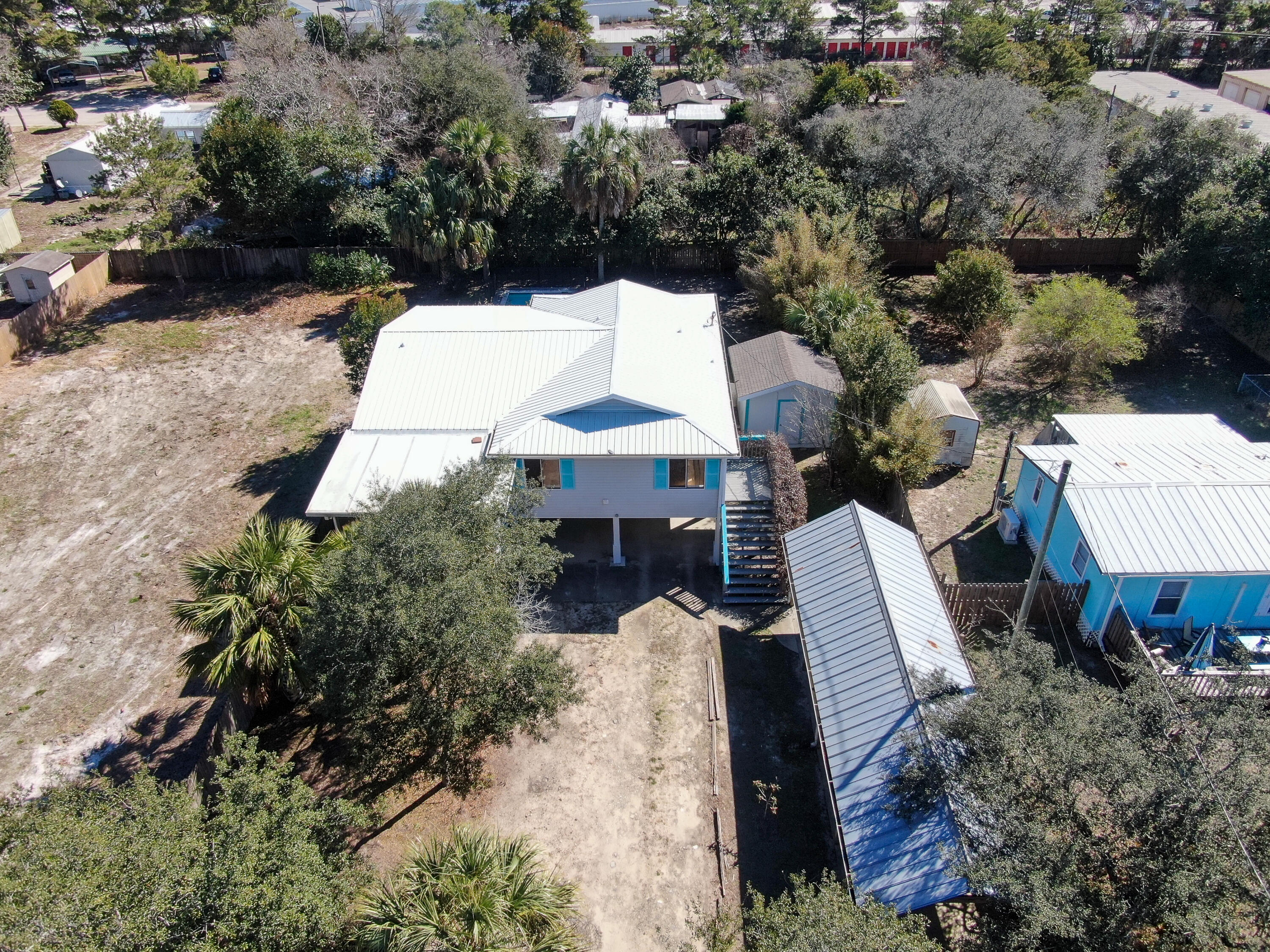 NO RECORDED SUBDIVISION - Residential