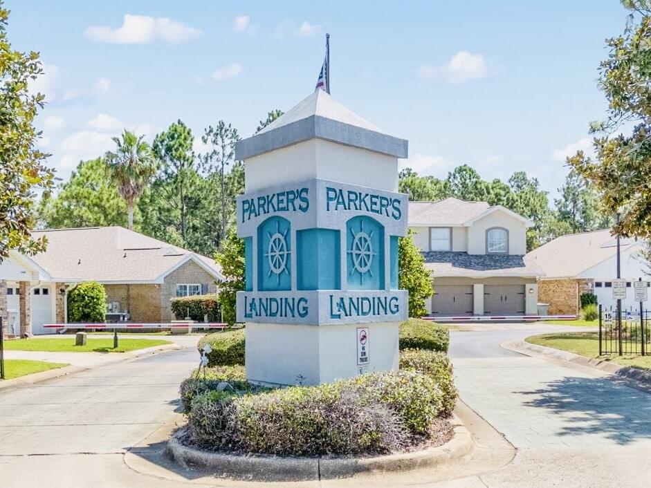 PARKER'S LANDING - Residential