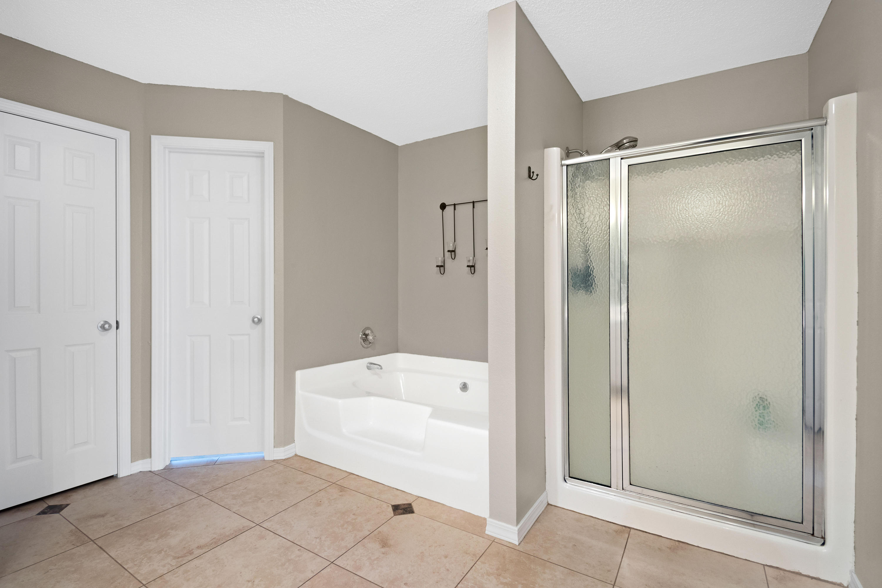 LEE FARMS PH I - Residential