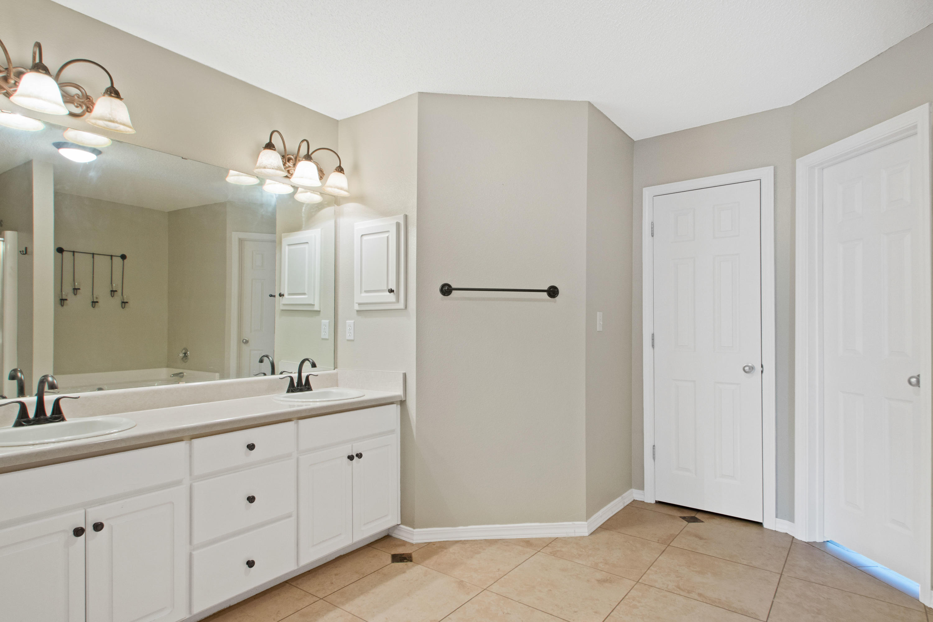 LEE FARMS PH I - Residential